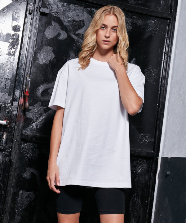 BY149 Women's oversized boyfriend tee